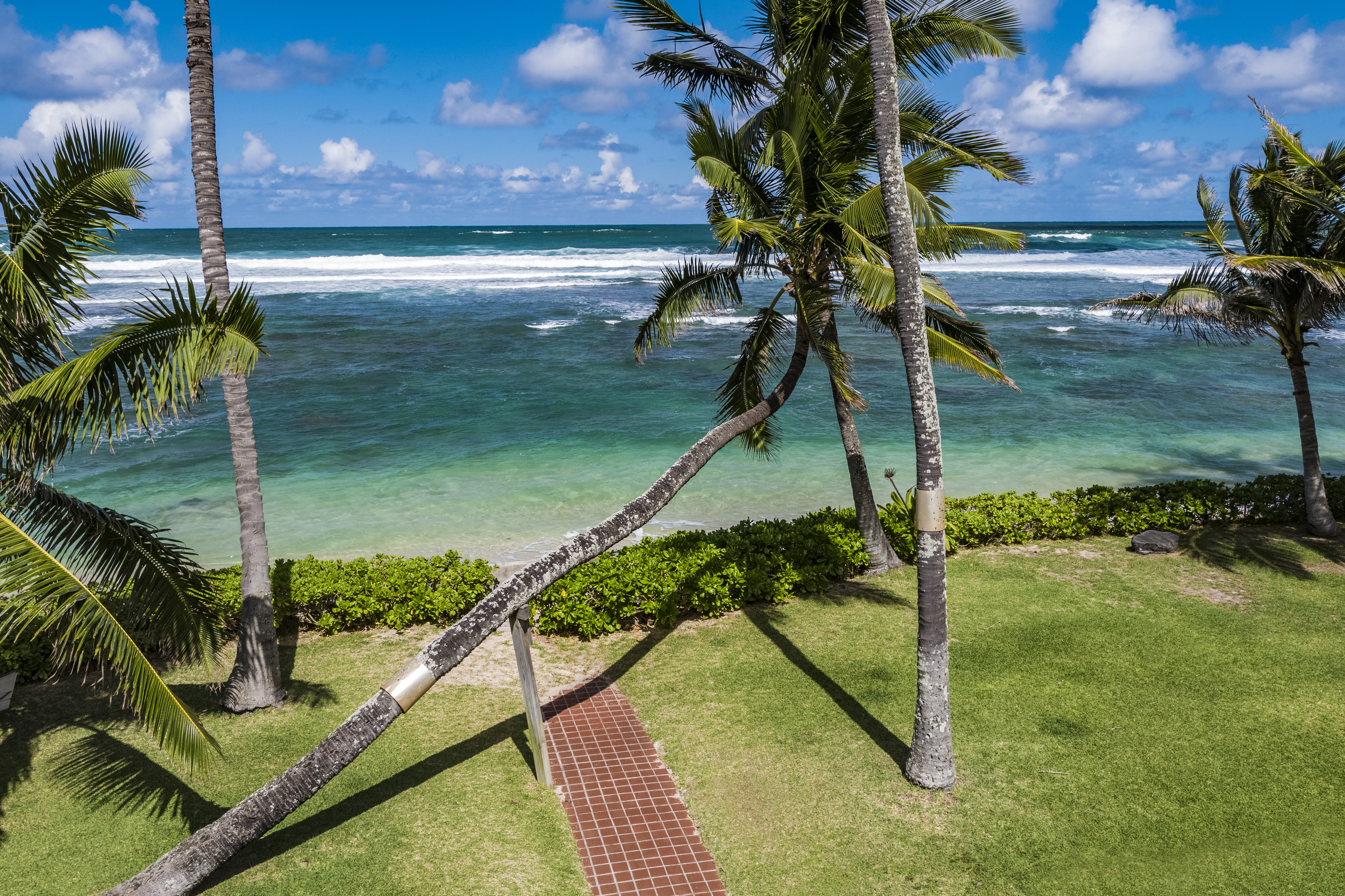 Outdoor Shower Hawaii Oahu