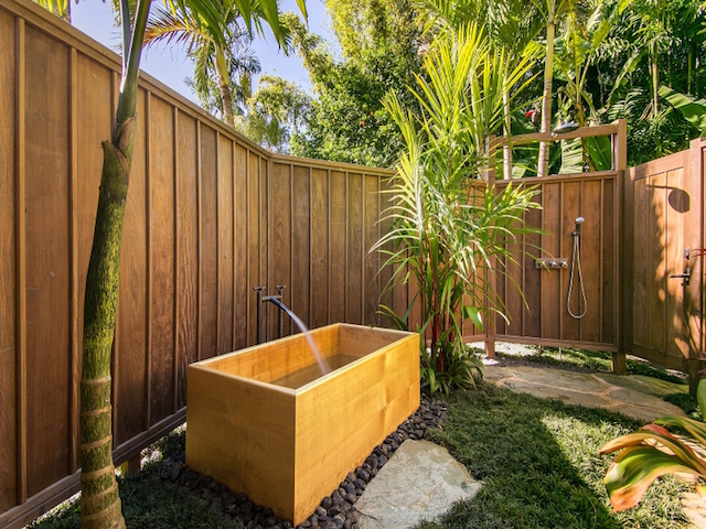 Outdoor bathtub and shower at Lani Kai