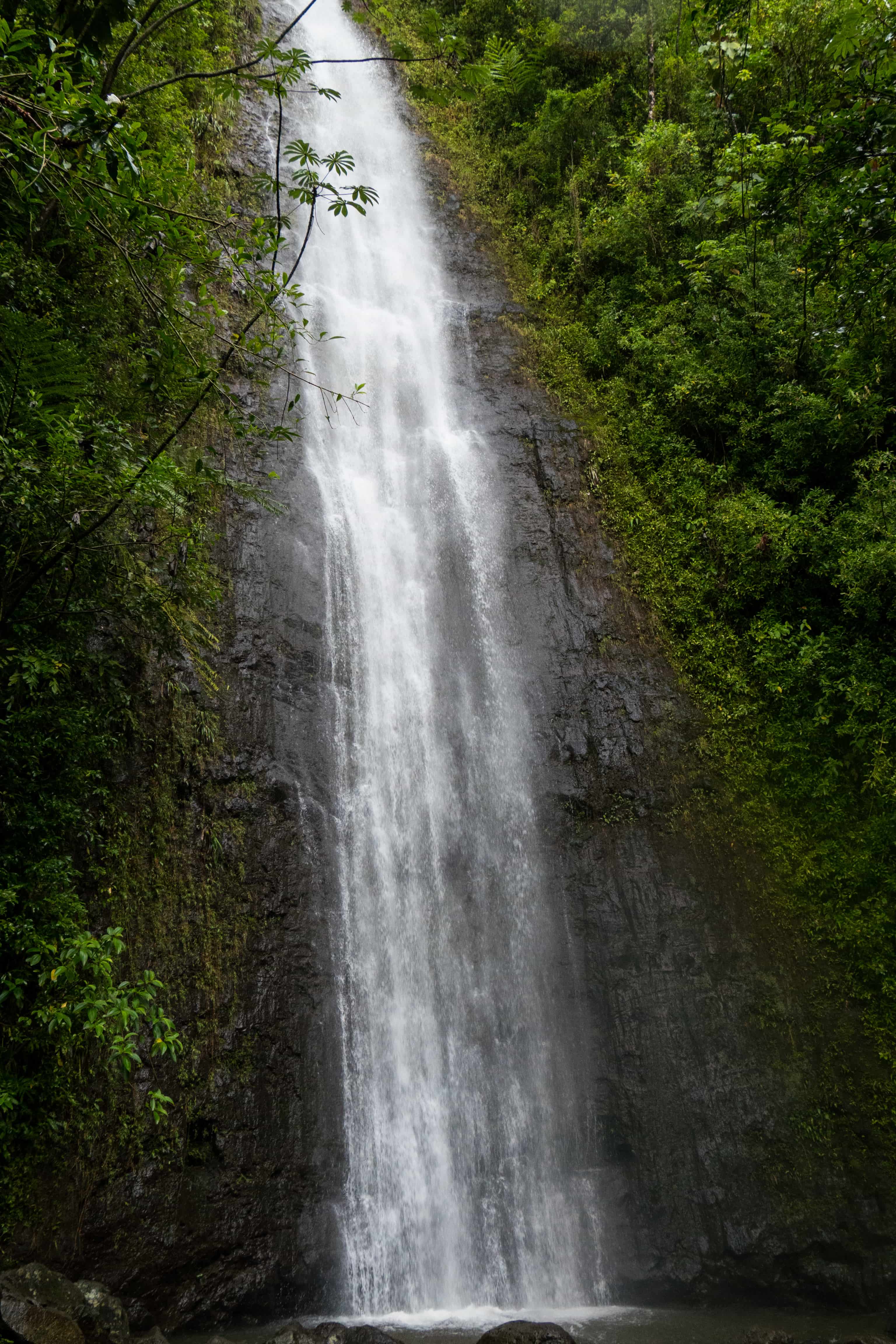 waterfall hikes in oahu