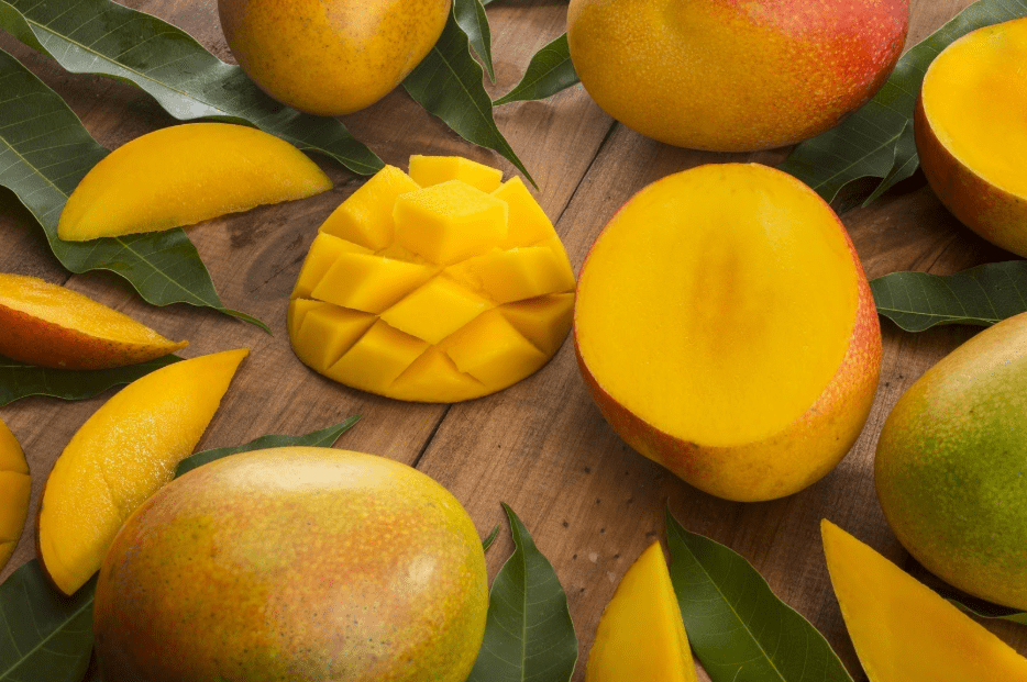 ripe hawaiian mango fruit